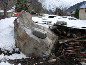 Chute de blocs à Névache. Cliché : mairie de Névache